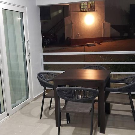 Cg Apartment - Turtuga Вилемстад Екстериор снимка