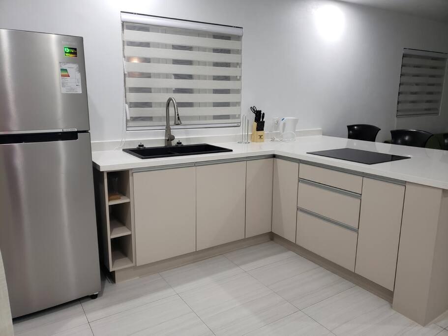 Cg Apartment - Turtuga Вилемстад Екстериор снимка